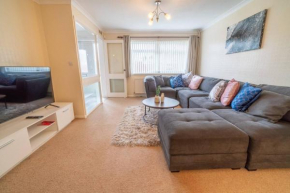 Pass the Keys Stylish 3 bedroom home with free parking